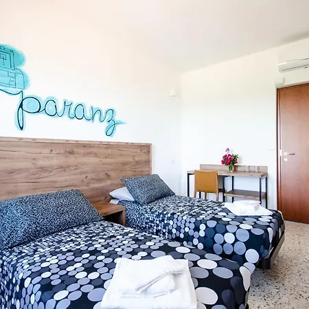 Girastrittue 酒店 *