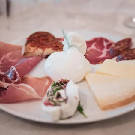 酒店 Girastrittue Colobraro