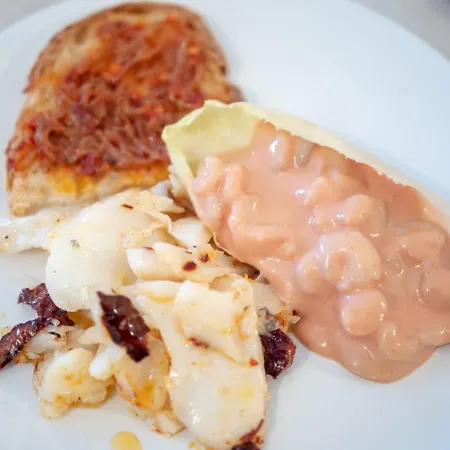 Girastrittue 酒店 *